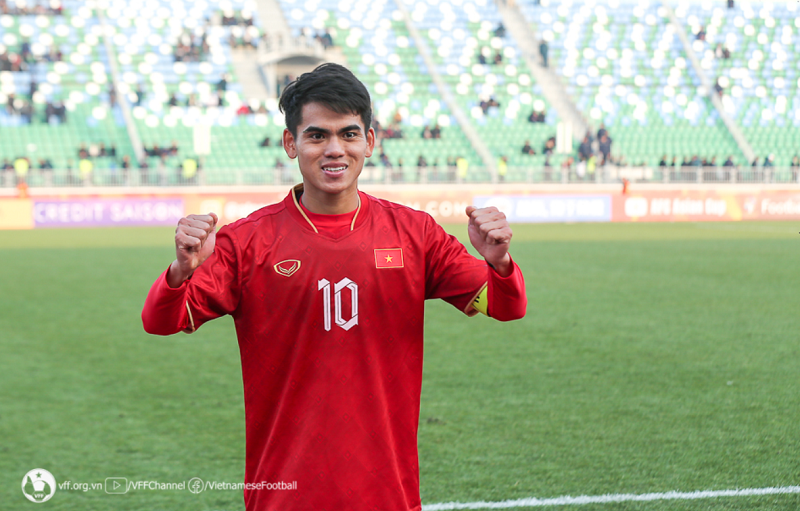 van-khang-binh-phuc-tiep-them-suc-manh-cho-u23-viet-nam