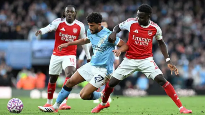 neville-chi-ra-diem-yeu-cua-pep-liverpool-huong-loi-sau-tran-hoa-ars